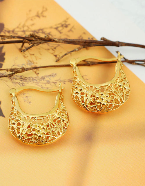 Load image into Gallery viewer, 14K Gold Cute Filigree Hoop Earring
