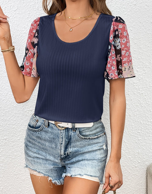 Load image into Gallery viewer, Ivy Lane Printed Puff Sleeve Round Neck Tee
