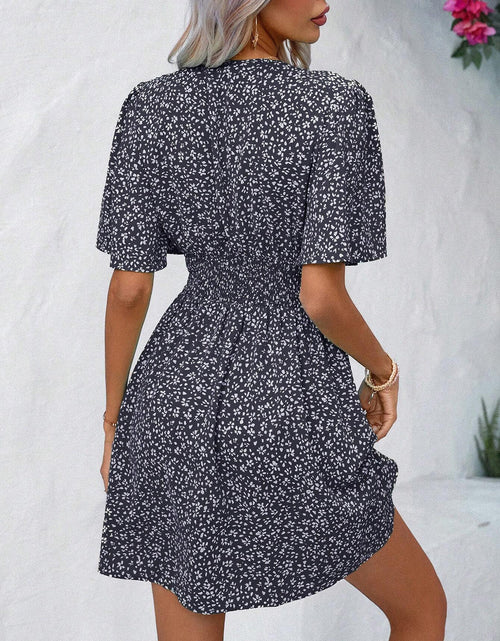 Load image into Gallery viewer, Printed V-Neck Half Sleeve Mini Dress
