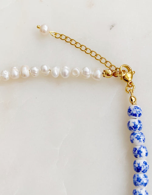 Load image into Gallery viewer, So Fresh Pearl And Porcelain Choker Necklace by Ellisonyoung.com
