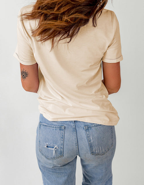 Load image into Gallery viewer, Pumpkin Graphic Round Neck T-Shirt

