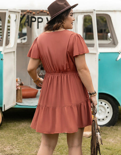 Load image into Gallery viewer, Plus Size Ruffle Hem V-Neck Short Sleeve Dress
