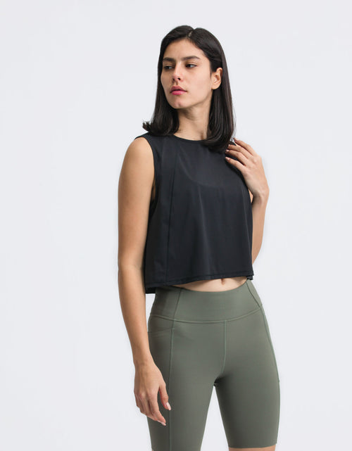 Load image into Gallery viewer, Millennia Round Neck Cropped Active Tank
