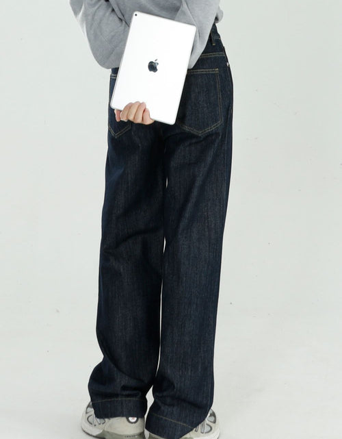 Load image into Gallery viewer, Mid Rise Jeans with Pockets
