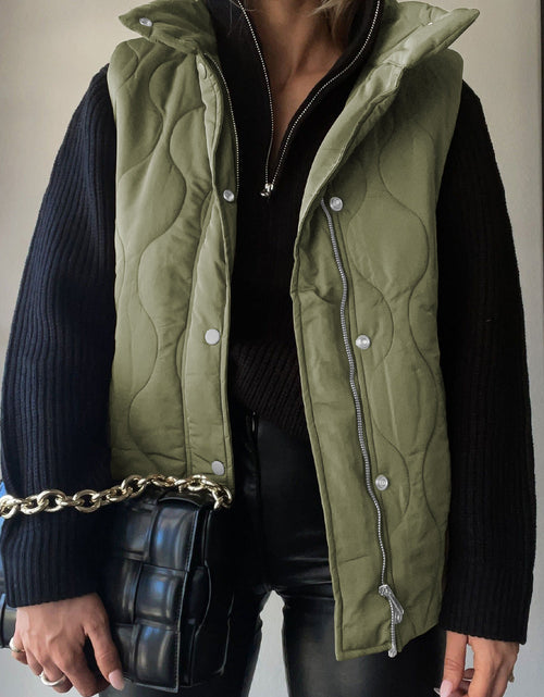 Load image into Gallery viewer, Collared Neck Vest with Pockets
