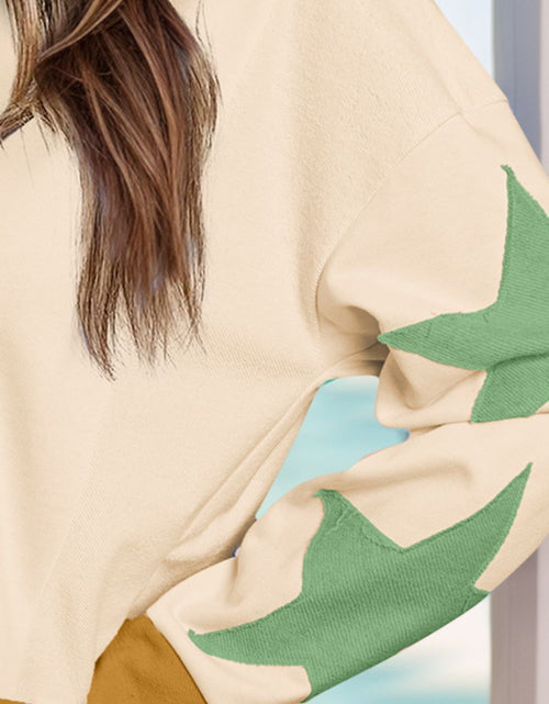 Load image into Gallery viewer, Star Contrast Round Neck Long Sleeve Sweatshirt
