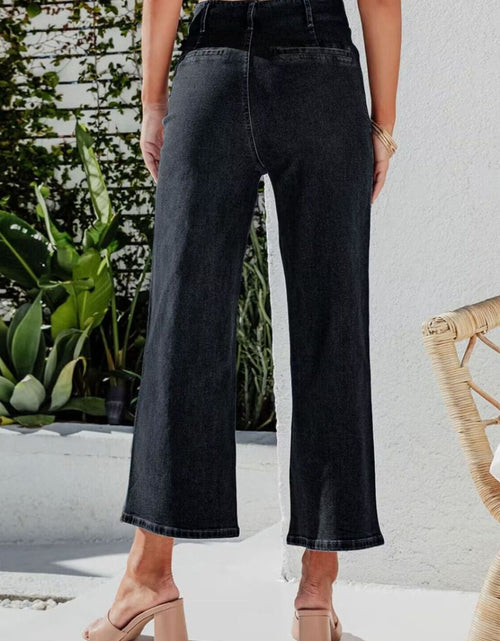 Load image into Gallery viewer, Button Fly Cropped Jeans with Pockets
