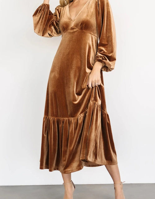 Load image into Gallery viewer, V-Neck Long Sleeve Midi Velvet Dress
