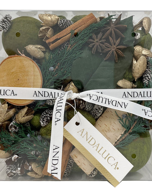Load image into Gallery viewer, Evergreen and Pine Box Potpourri by Andaluca Home
