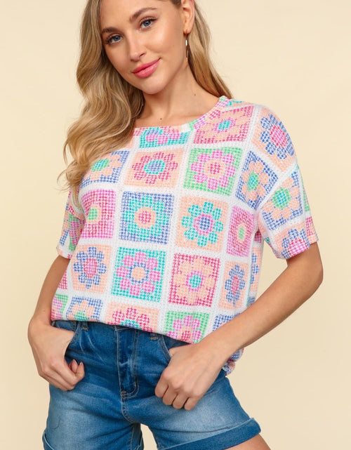 Load image into Gallery viewer, Haptics Flower Print Round Neck Short Sleeve T-Shirt
