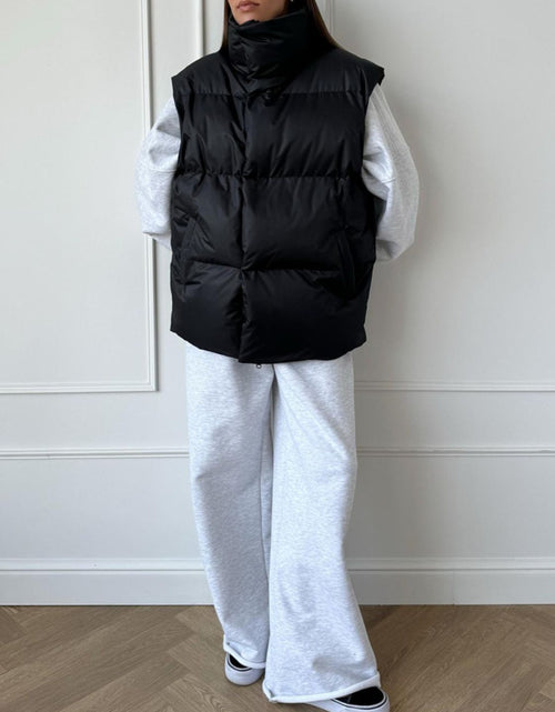 Load image into Gallery viewer, Zip Up Turtleneck Vest Coat
