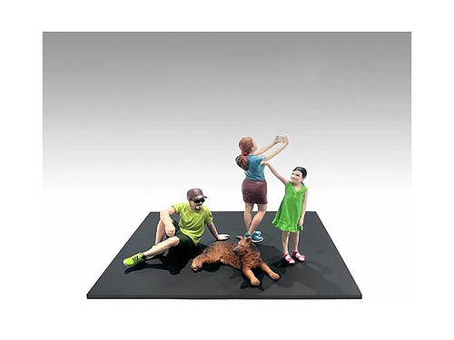 Load image into Gallery viewer, "Figure18 Series 1" 9 piece Figure Set for 1/18 Scale Models by American Diorama
