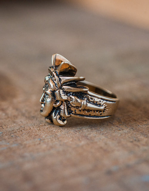 Load image into Gallery viewer, Vintage Ring Lady Liberty Statue of Liberty Jewelry Patriotic R1987 by PVD Vintage Jewelry
