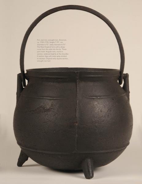 Load image into Gallery viewer, Early American Cast Iron Holloware 1645-1900 by Schiffer Publishing
