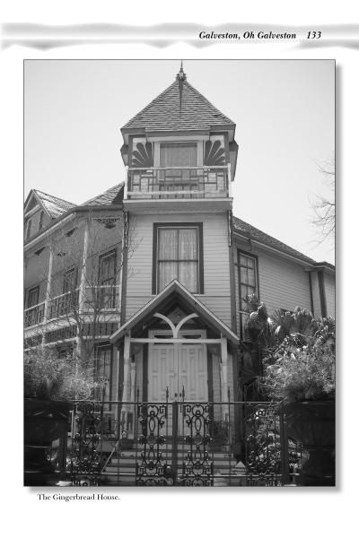 Load image into Gallery viewer, Texas Ghosts by Schiffer Publishing
