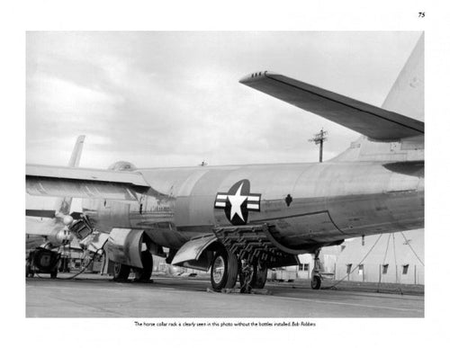Load image into Gallery viewer, Boeing B-47 Stratojet by Schiffer Publishing
