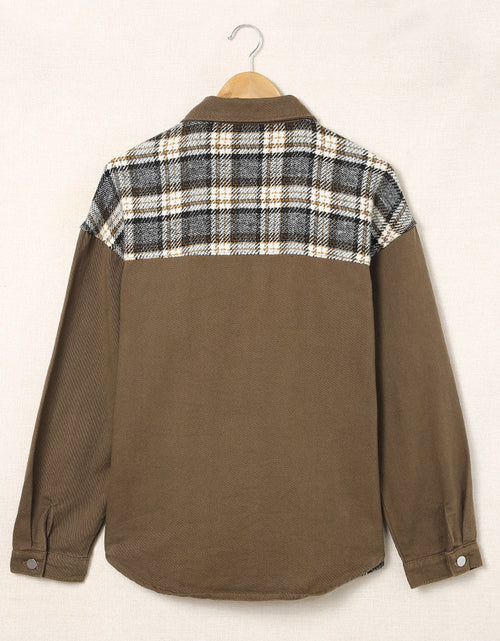 Load image into Gallery viewer, Plaid Collared Denim Jacket
