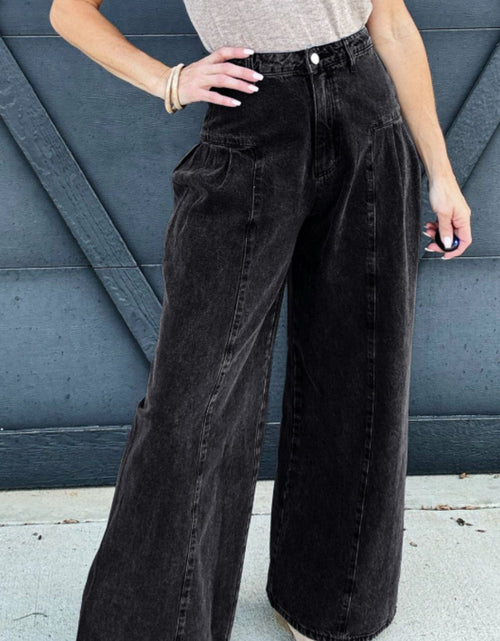Load image into Gallery viewer, High Rise Wide Leg Jeans with Pockets
