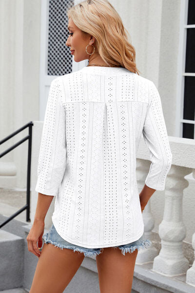 Load image into Gallery viewer, Eyelet Notched Knit Jacquard Top
