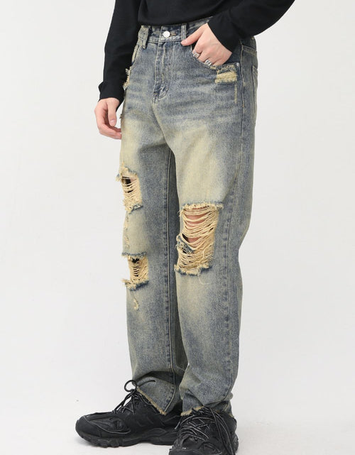 Load image into Gallery viewer, Distressed Mid Rise Jeans with Pockets

