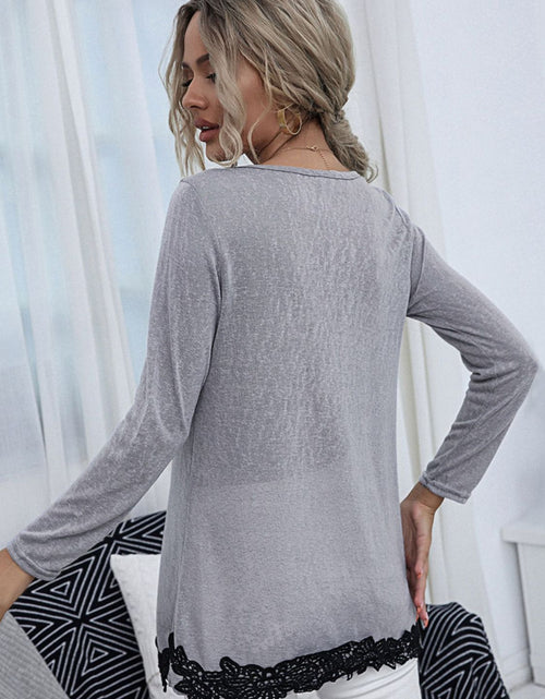 Load image into Gallery viewer, Shiny Spliced Lace Contrast Round Neck Top
