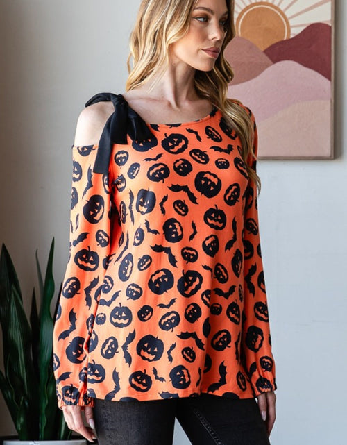 Load image into Gallery viewer, Heimish Pumpkin Print One Shoulder T-Shirt
