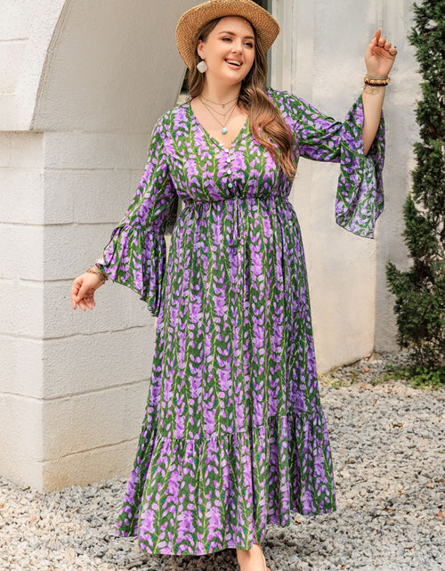 Load image into Gallery viewer, Plus Size Printed V-Neck Long Sleeve Maxi Dress
