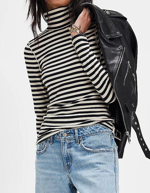 Load image into Gallery viewer, Exposed Seam Striped Turtleneck Long Sleeve T-Shirt
