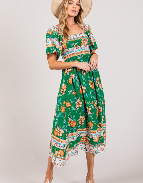 Load image into Gallery viewer, SAGE + FIG Printed Smocked Short Sleeve Midi Dress
