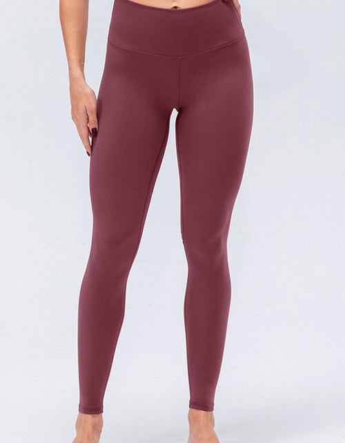 Load image into Gallery viewer, Wide Waistband Slim Fit Active Leggings
