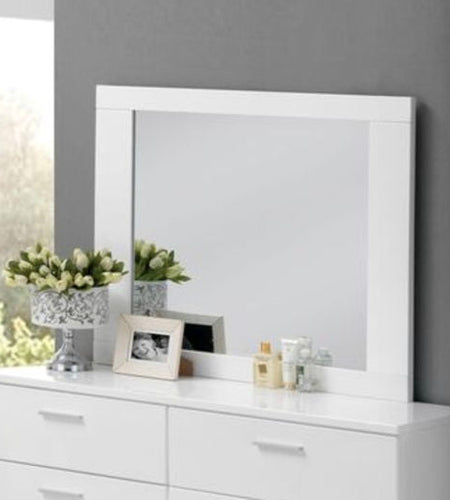 Lorimar - Mirror - White by Couch.com