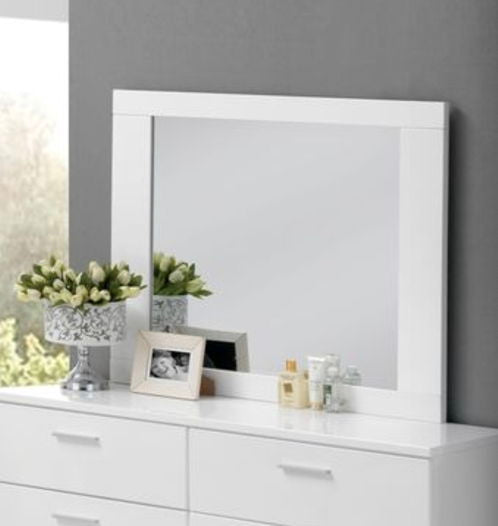 Load image into Gallery viewer, Lorimar - Mirror - White by Couch.com

