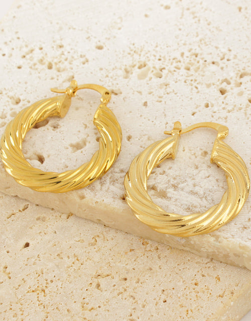 Load image into Gallery viewer, 14K Gold Solid Twist Tube Hoop Earring
