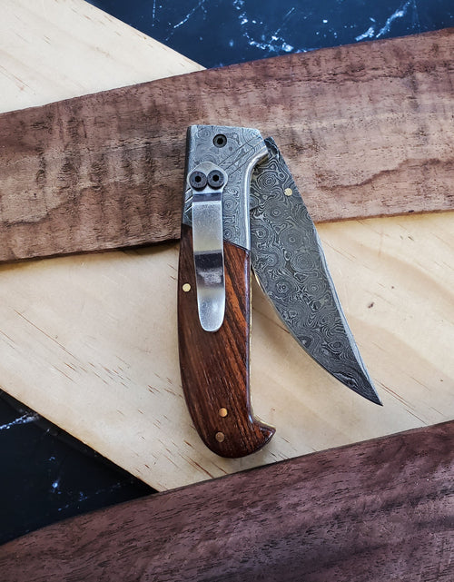 Load image into Gallery viewer, TF-001 by Titan International Knives
