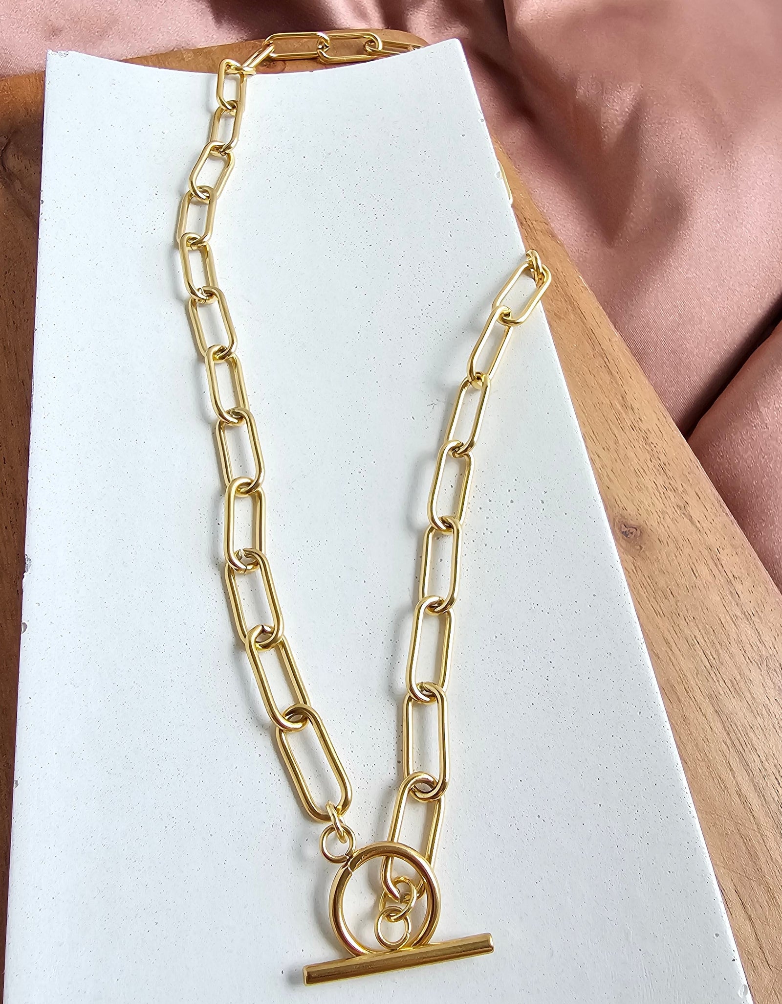 Luxe Gold Chunky Paper Clip Chain - 18" by Spiffy & Splendid
