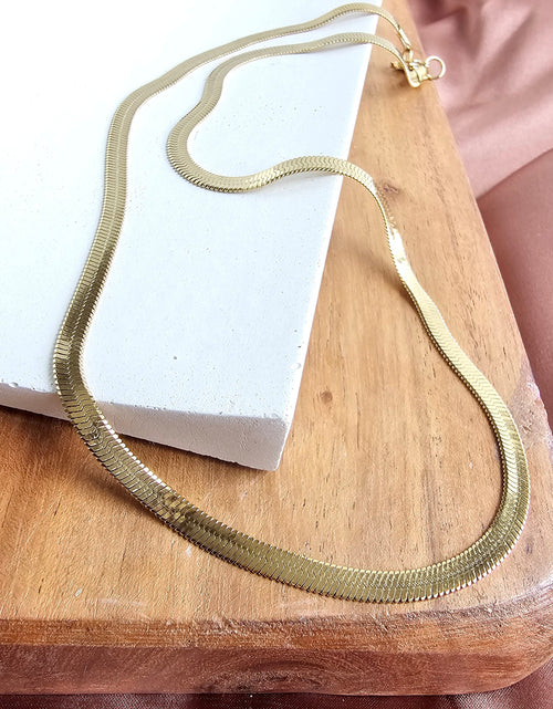 Load image into Gallery viewer, Luxe Gold Herringbone Chain - 20" by Spiffy &amp; Splendid
