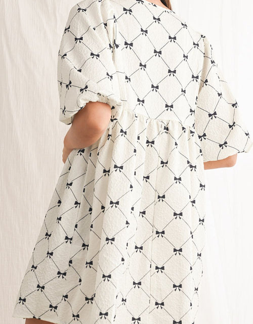 Load image into Gallery viewer, Bow Print Tie Neck Half Sleeve Dress
