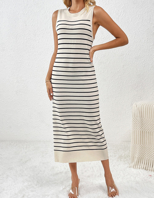 Load image into Gallery viewer, Round Neck Sleeve Midi Knit Dress
