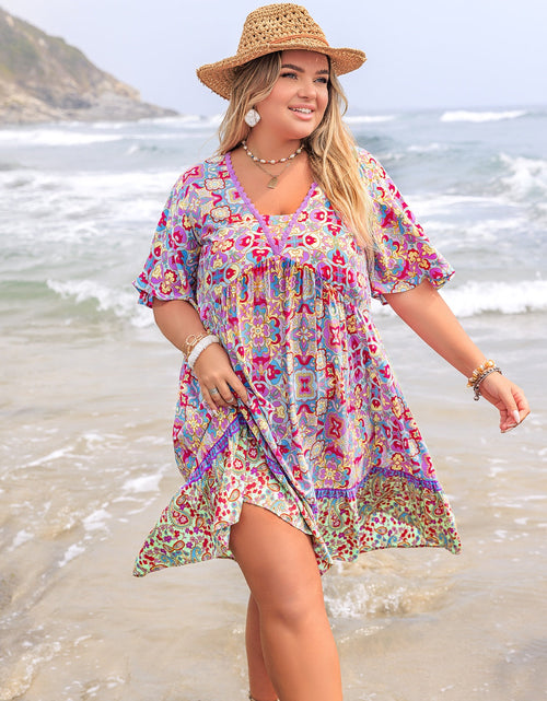 Load image into Gallery viewer, Plus Size Lace Detail Printed Half Sleeve Dress
