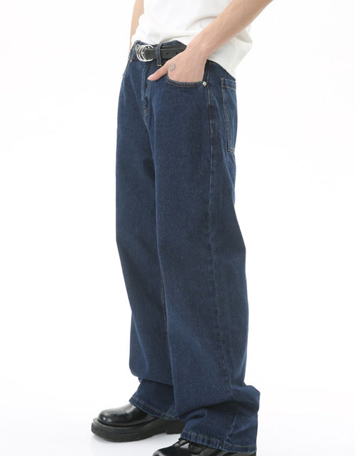 Load image into Gallery viewer, Men's Mid Rise Straight Leg Jeans

