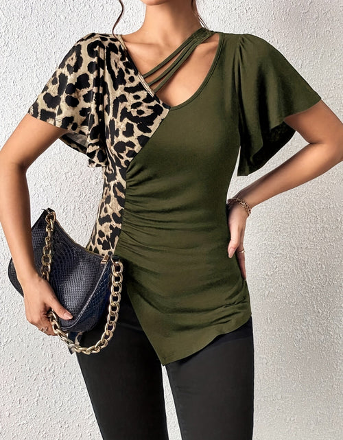 Load image into Gallery viewer, Ruched Leopard Flutter Sleeve T-Shirt
