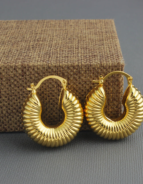 Load image into Gallery viewer, Cute 14k Gold Bamboo Hoop Earrings
