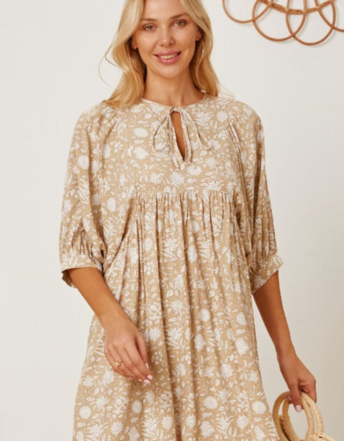 Load image into Gallery viewer, Floral Tie Neck Ruched Babydoll Dress
