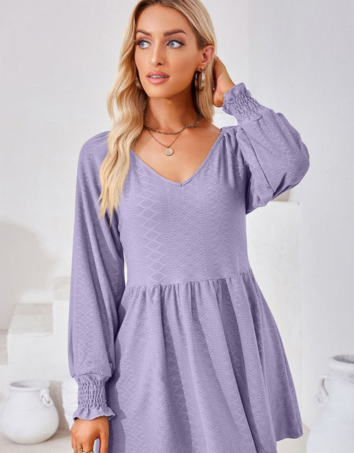 Load image into Gallery viewer, V-Neck Lantern Sleeve Blouse
