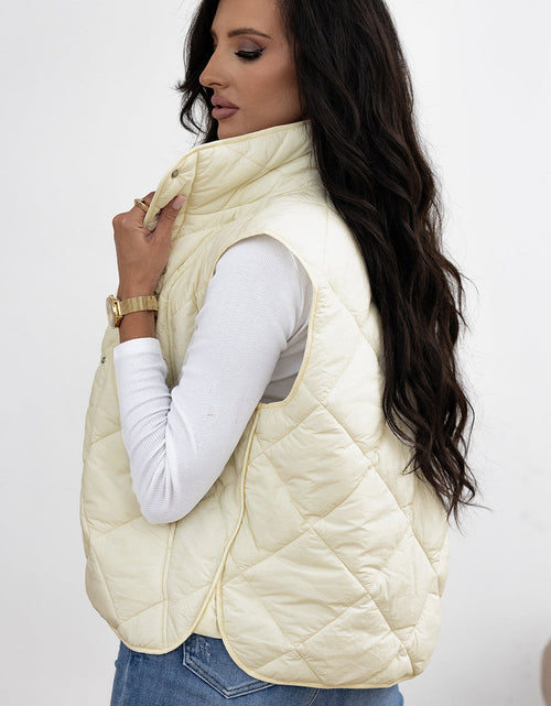 Load image into Gallery viewer, Snap Down Texture Vest Coat with Pockets
