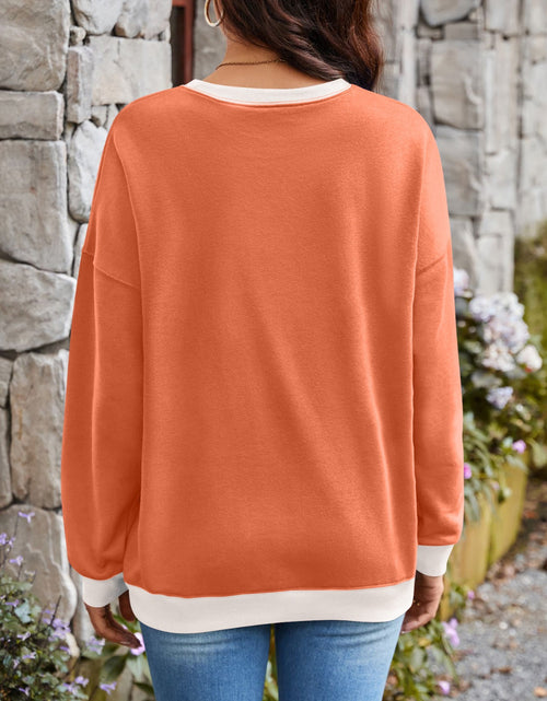 Load image into Gallery viewer, Lovelet Contrast Round Neck Long Sleeve Sweatshirt
