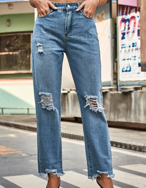 Load image into Gallery viewer, Distressed Buttoned Loose Fit Jeans
