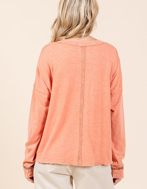 Load image into Gallery viewer, Mittoshop Mineral Wash Star Patch Long Sleeve T-Shirt
