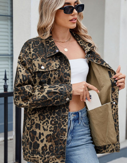 Load image into Gallery viewer, Pocketed Leopard Long Sleeve Denim Jacket
