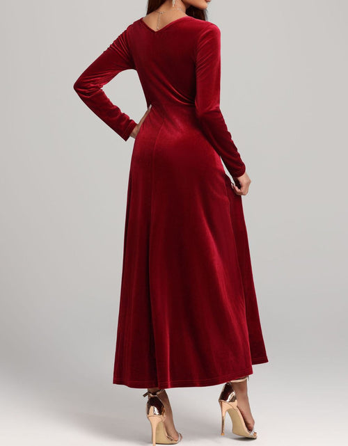 Load image into Gallery viewer, Square Neck Long Sleeve Velvet Dress
